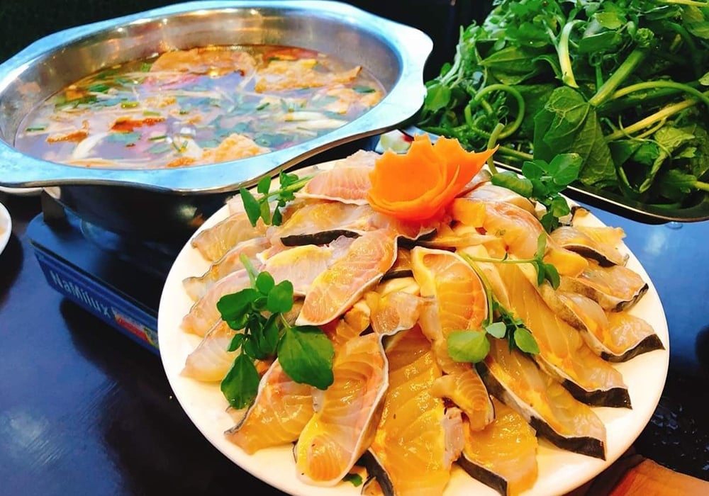 Lẩu cá tầm